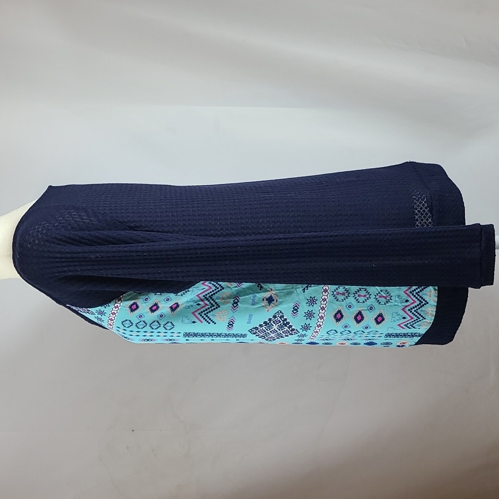 Rods Southwestern Design Top - Picture 6 of 12